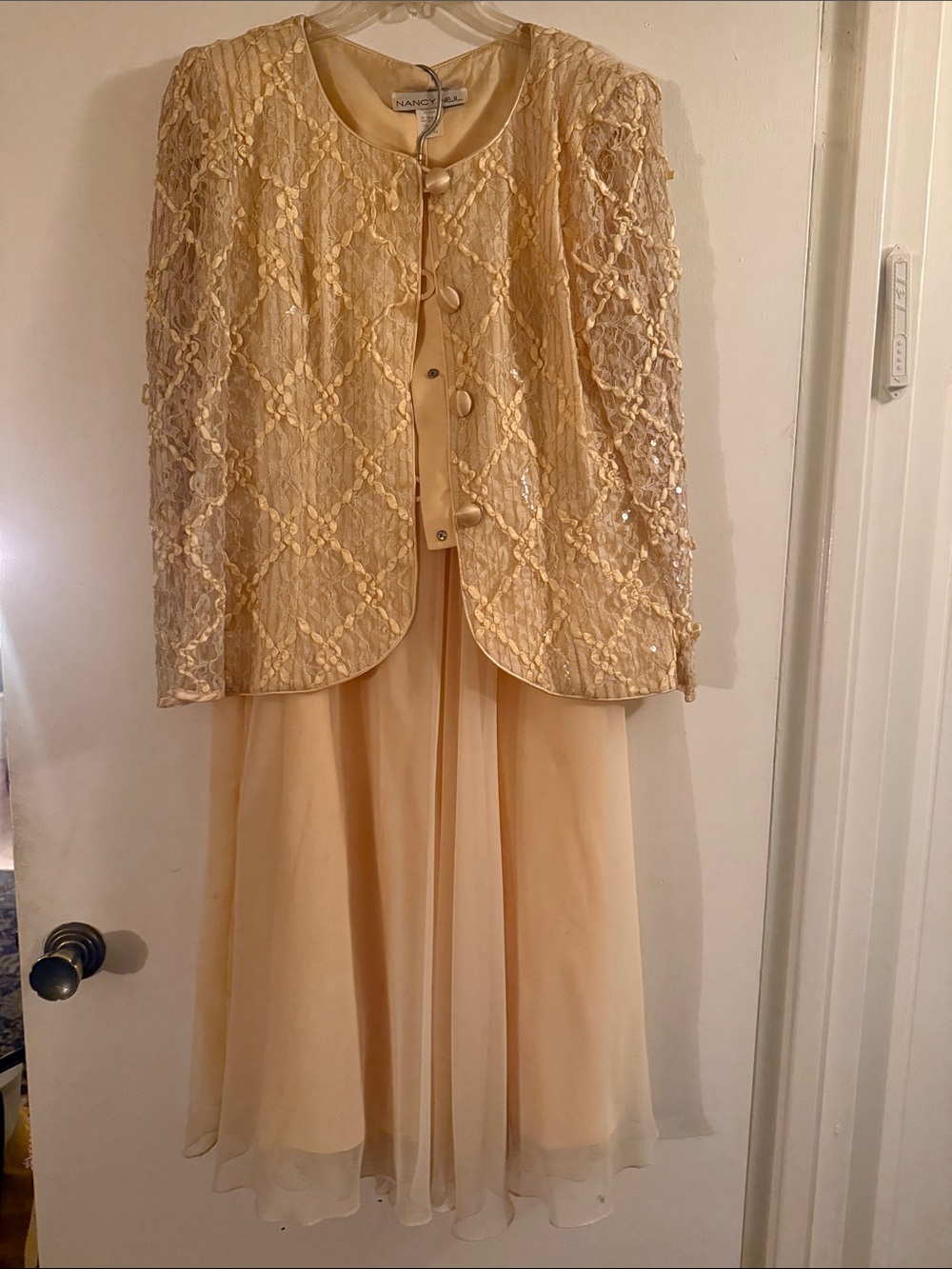 Nancy Neil Light Peach Lace Jacket & Chiffon Skirt Set